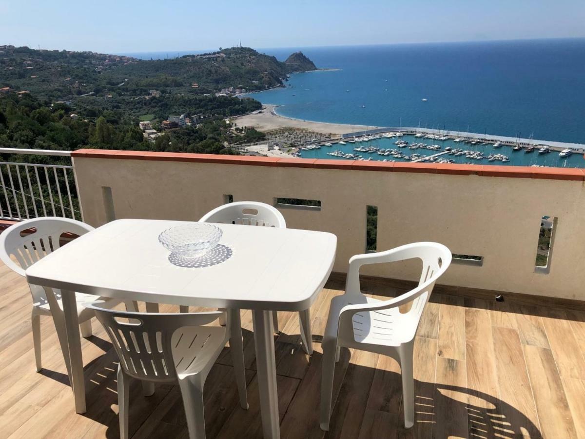 Appartamento Vista Mare Capo D'Orlando Exterior photo