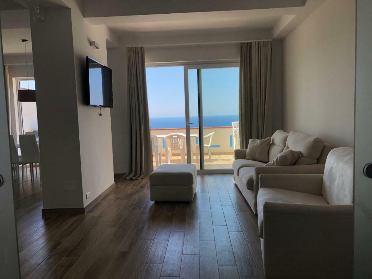 Appartamento Vista Mare Capo D'Orlando Exterior photo